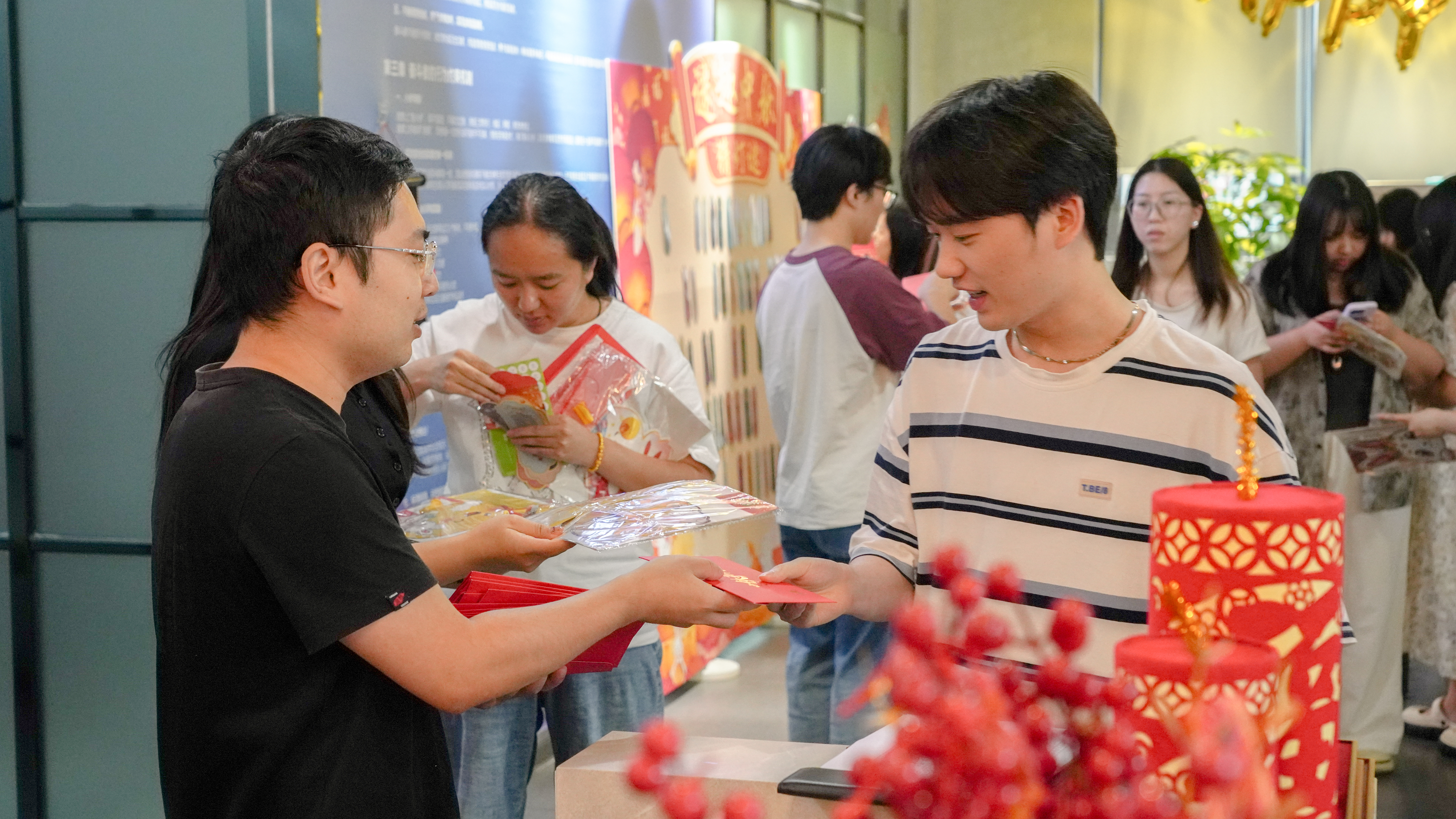 花好月圆，生辰同庆 (8)