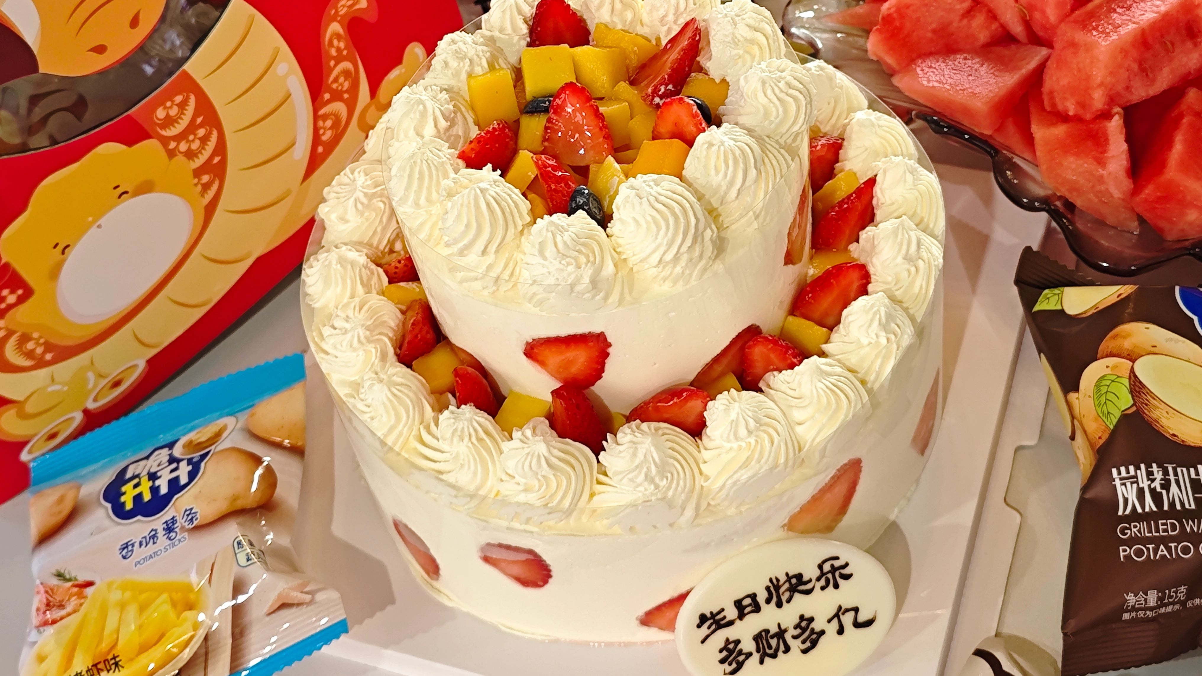 活力夏日暖人心，欢聚一堂庆生辰--记深圳微微玛2025年第二季度员工生日会
