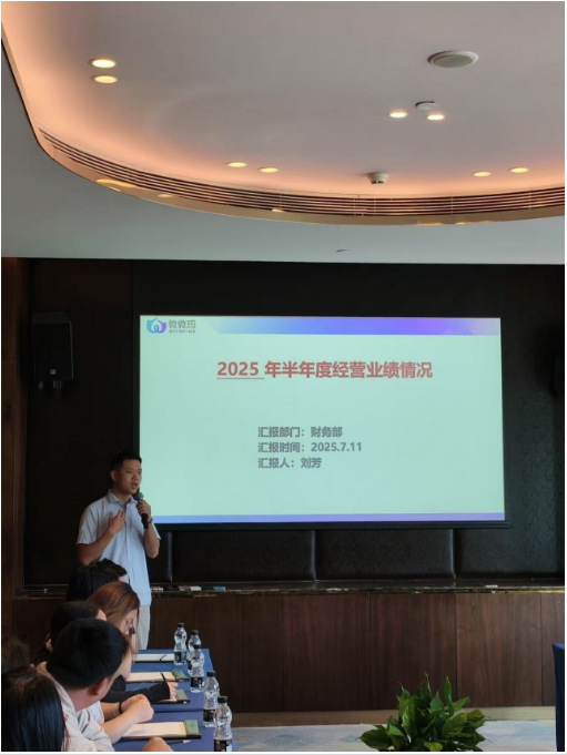 8dd8aed3e207df5e3843269fe506c6a